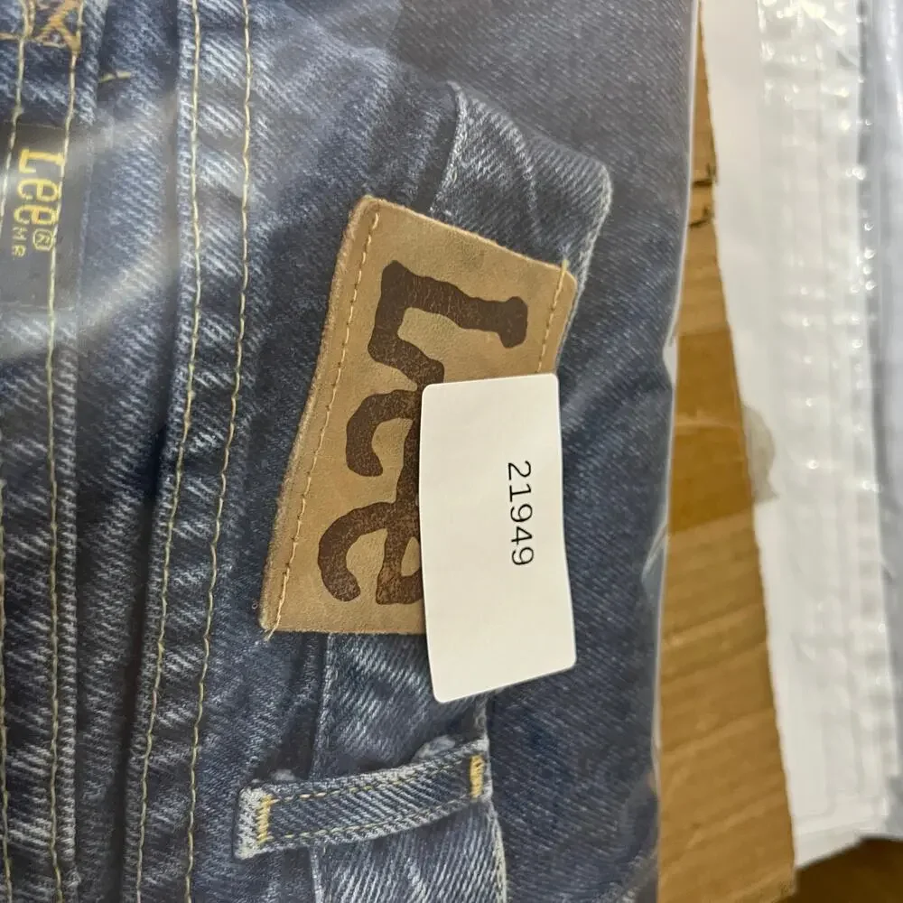 Lee Jeans Womens Blue Straight Leg Classic Size 6 Denim‎ Pants Vintage Style